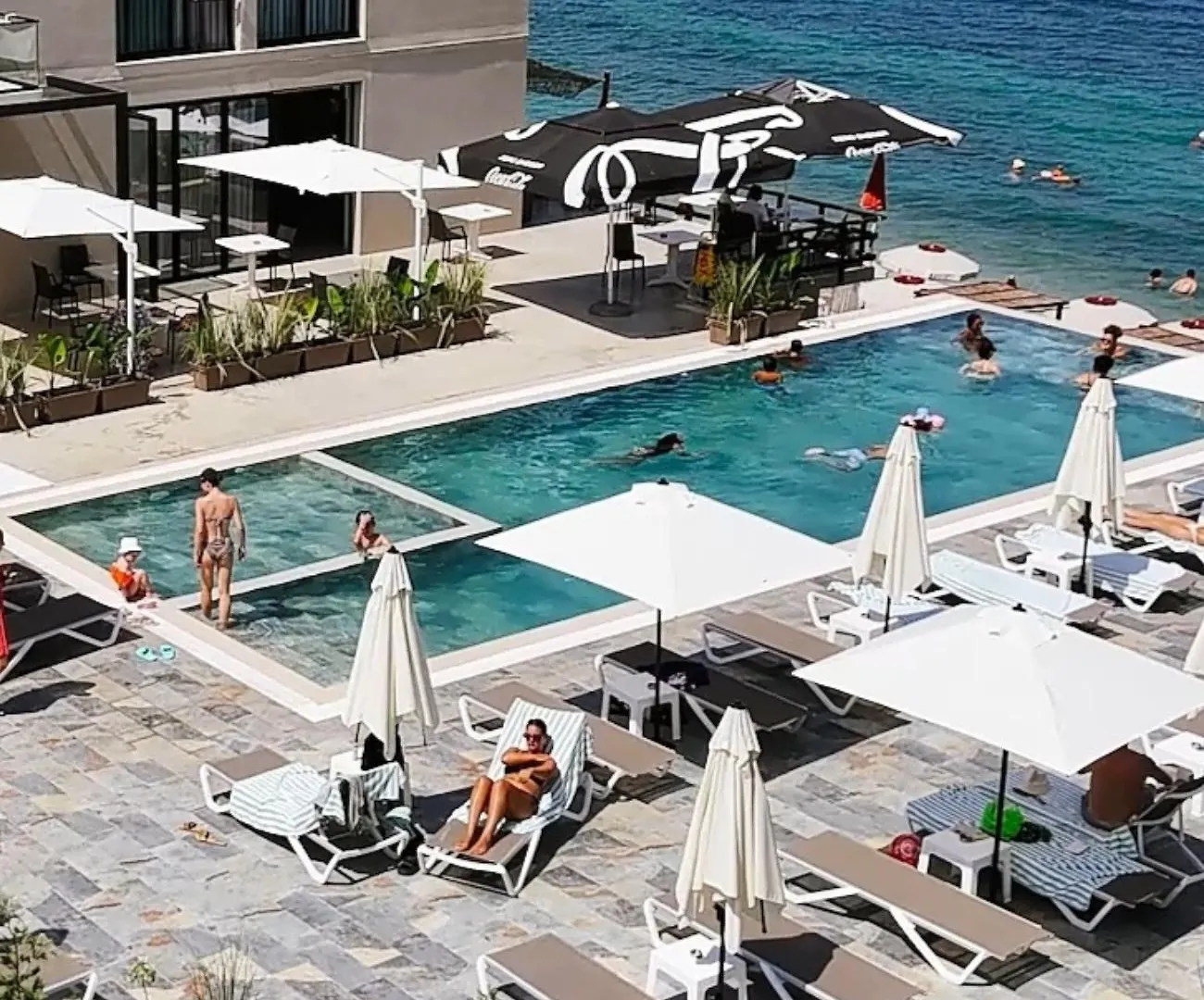 Dukes Albania Hotel Radhima